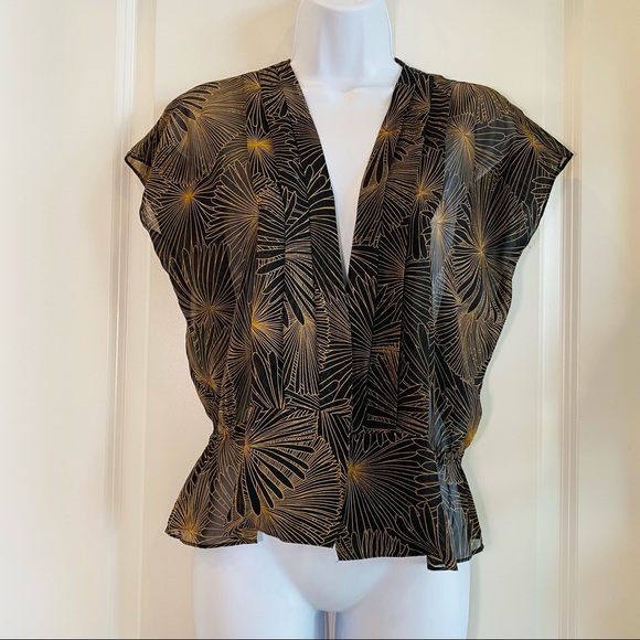 Silk Chiffon Print Deep V Pleated Blouse Size S - Picture 8 of 13
